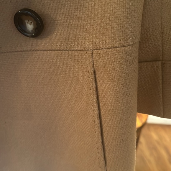 Classifies Entier Double-Breasted Suit Jacket, Camel color,Size M, Ladies - Picture 6 of 8